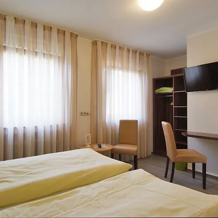 L' Angolo Ristorante & Gmbh Gasthof Trier